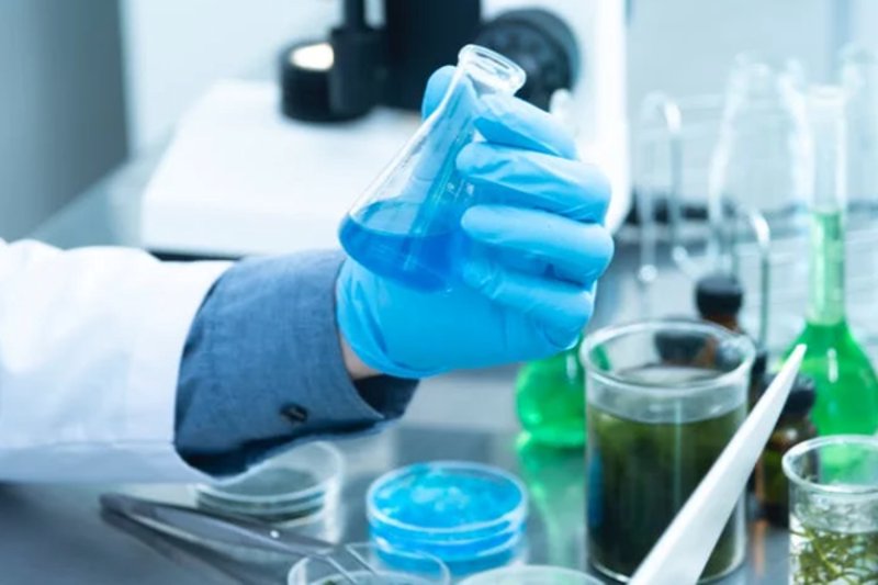 南京布莱恩生物科技有限公司的“布莱恩电影”项目自启动以来，引发了行业的广泛关注。本文将从多个维度对该项目的行业地位进行分析，并通过对比的方式突出其优势和不足。